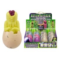 Growing and Hatching Alien in an Egg